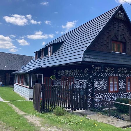 Ondrejova Drevenica Villa Čičmany Exterior foto